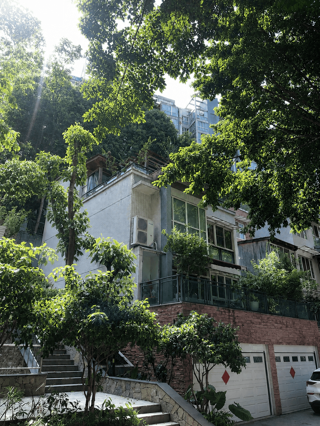 宁河岛居岁月从容升级：小小岛老别墅加装蒂升悦行款电梯